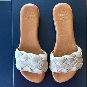 Andre Assous NICKI FEATHERWEIGHTS™ SANDAL